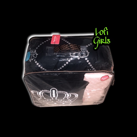 Juicy Couture Gothic Crown Argyle Black Silver Crown Pink Jacquard 8 pc Bed Set - Picture 10 of 11